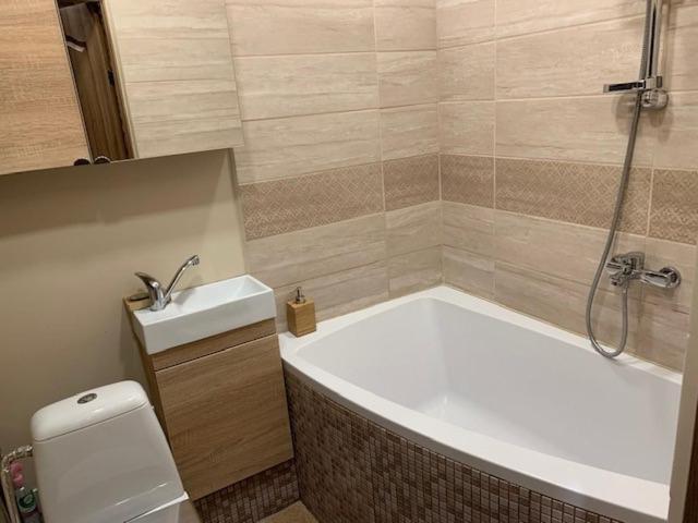 Oak Lounge Lux Apartment 里加 外观 照片